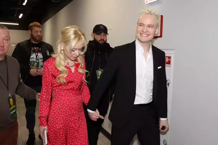 Первый продюсер SHAMAN объяснил его свадьбу в ДНР «флером истории»