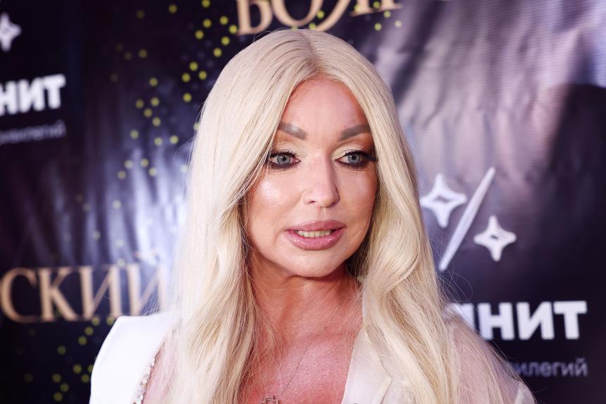 «Мне ее жалко, она глубоко больна»: Виталий Милонов призвал убрать нетрезвую Анастасию Волочкову с телевидения