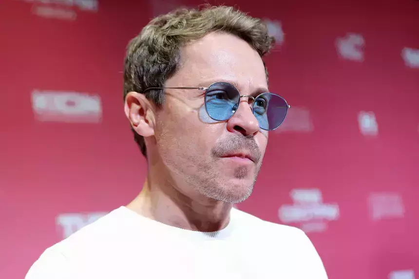 Суд взыскал с актера Павла Деревянко 13 млн рублей