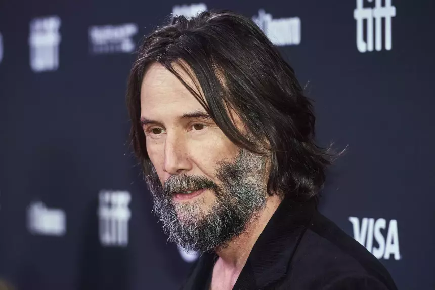 Актеру Киану Ривзу вернули имущество, два года назад украденное из его дома