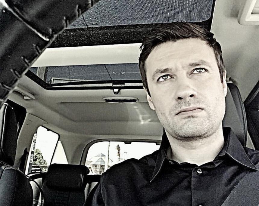 Играл тирана и воспитывает двоих детей: что известно об актере Колганове, задержанном из-за фото с голым ребенком