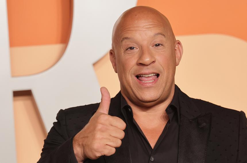 Суд Лос-Анджелеса отклонил иск экс-ассистентки Вина Дизеля о домогательствах