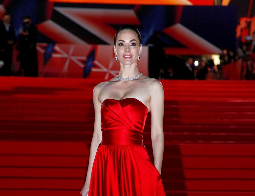 В Санкт-Петербурге сгорел роллс-ройс актрисы Софьи Аржаковской