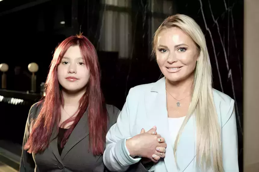 «Были слишком тесные объятия»: Дана Борисова пожалела, что допустила Диброва к 18-летней дочери