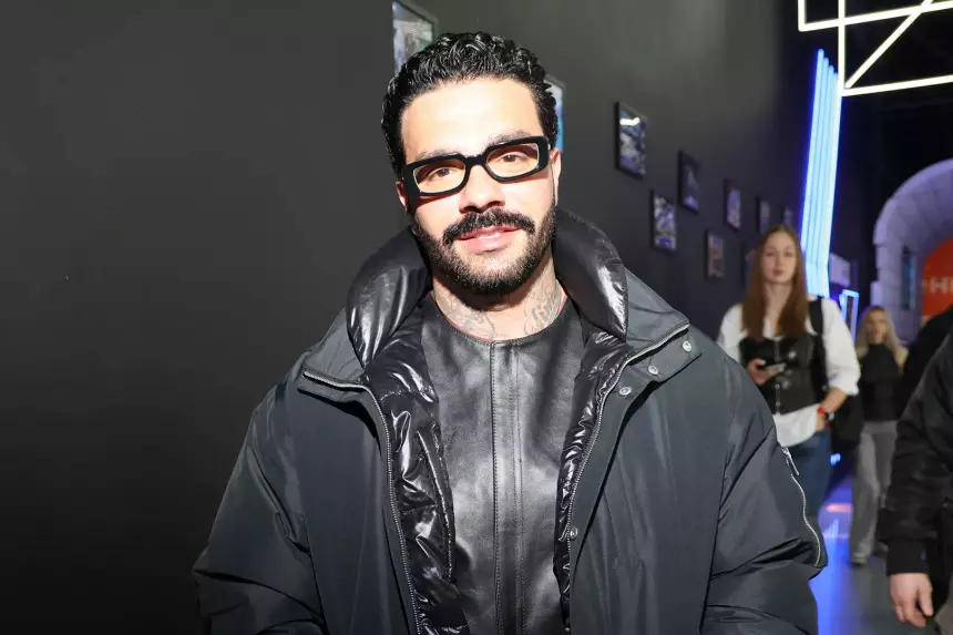 Мама Тимати Симона показала эскиз свадебного платья, намекнув на помолвку сына