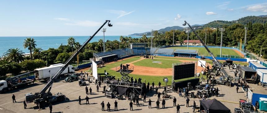 «Моя героиня!»: Павел Прилучный и Ника Здорик снимаются в спортивной комедии в Сочи