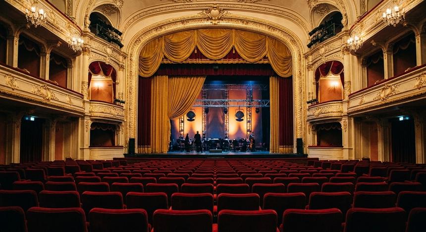 «Не надо идеализировать западных артистов»: Стас Михайлов высказался о своей философии творчества