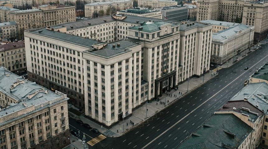«Родина — это не лозунг»: жена звезды «Кухни» Дмитрия Назарова написала покаянное письмо в Госдуму